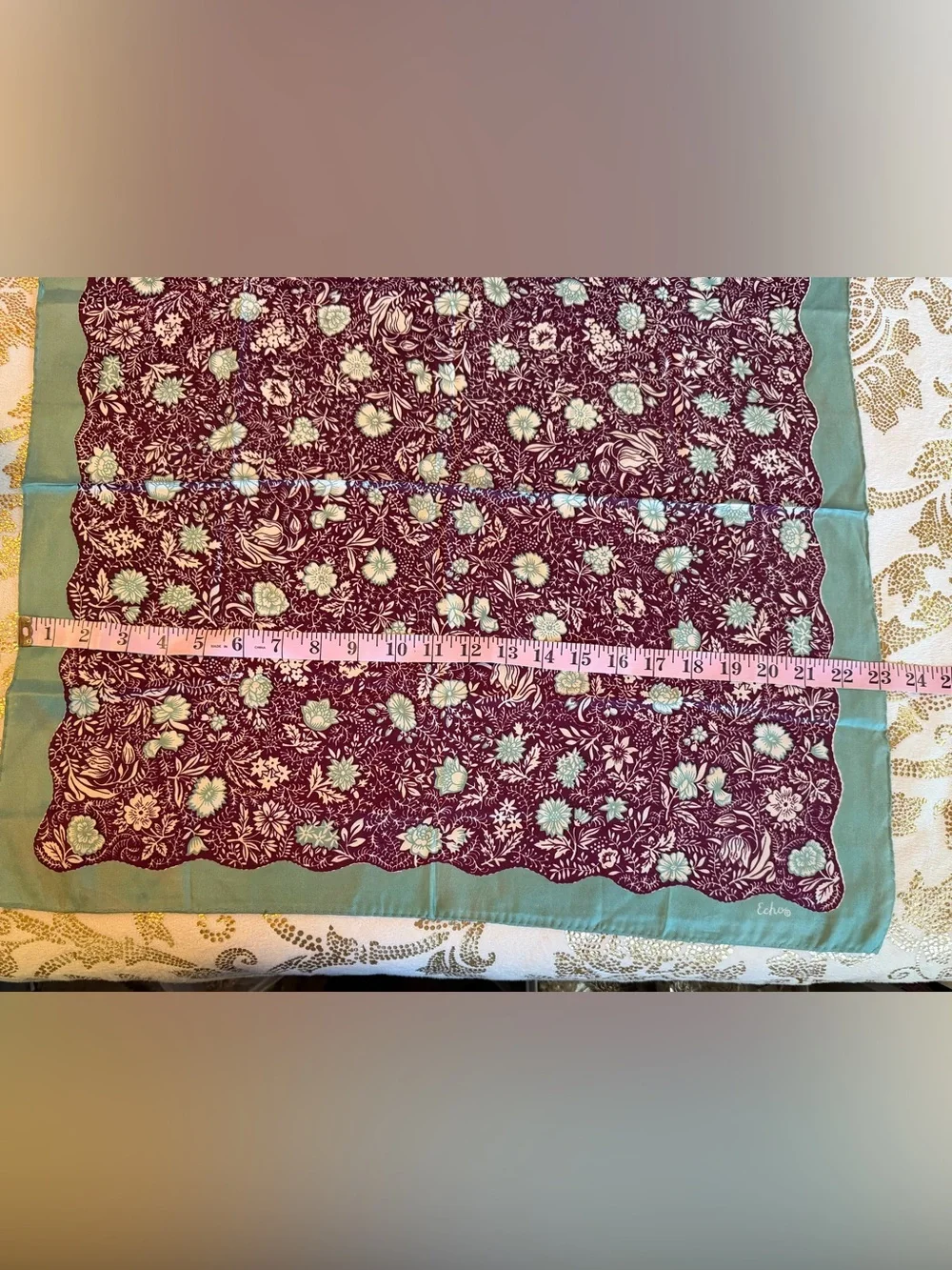 Echo scarf dense